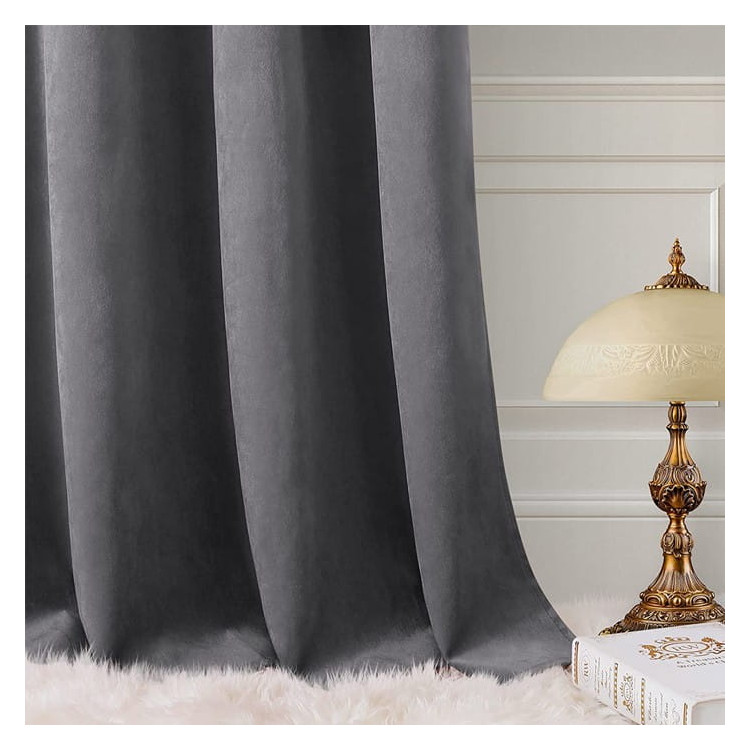 Zasłony grube Velvet na taśmie 140x250 cm srebrzysty blask Zasłony grube Velvet na taśmie 140x250 cm srebrzysty blask
