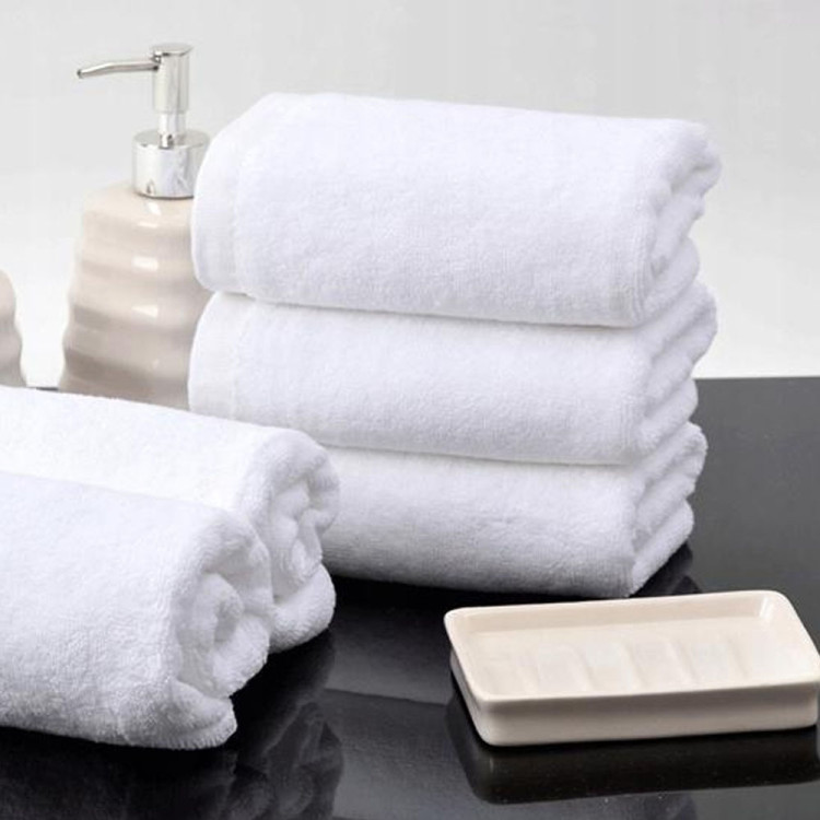 Ręcznik hotelowy mięsisty 40x80 gruby chłonny frotte biały do spa