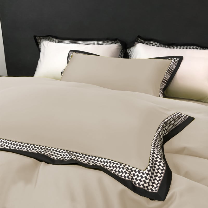 Pościel 200x220 luksusowa z falbanką w kratkę Cotton World gruba 3 części 2676 cappucino