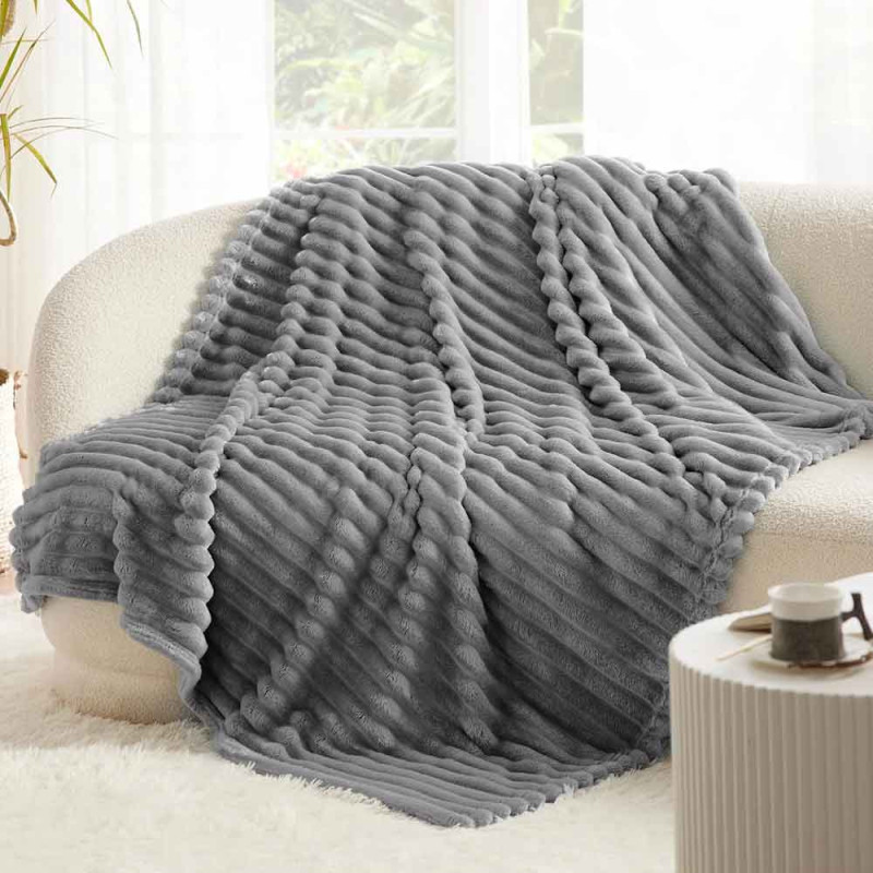Koc ciemno szary 200x220 cm mikrofibra Cotton World miękki ciepły pled narzuta na łóżko