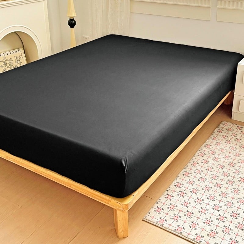 Prześcieradło 200x220 z gumką z mikrofibry GierekHoff grube czarne