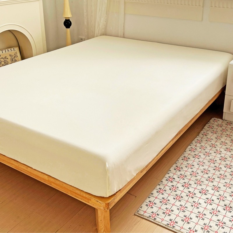 Prześcieradło 160x200 z gumką z mikrofibry GierekHoff grube kremowe ecru