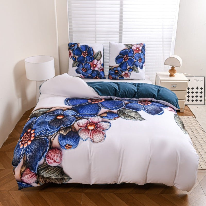 Pościel 200x220 bawełna satynowa wzór 5D dwustronna GierekHoff gruba 3 części GH 3121 niebieskie kwiaty